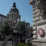 Lejlighed Helena With View On St. Stephan's Basilica *