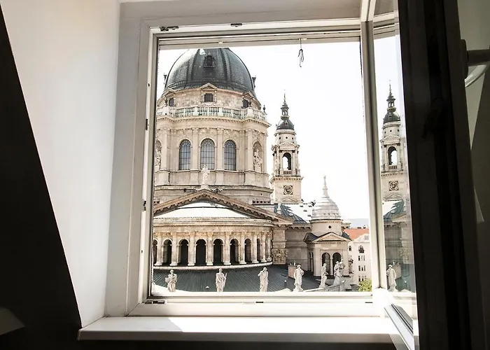 Helena With View On St. Stephan's Basilica アパート ブダペスト