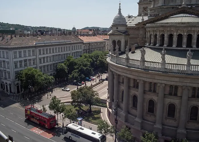 アパート Helena With View On St. Stephan's Basilica