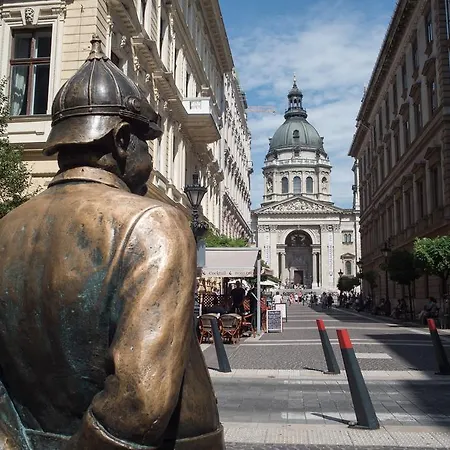 아파트 Helena With View On St. Stephan's Basilica