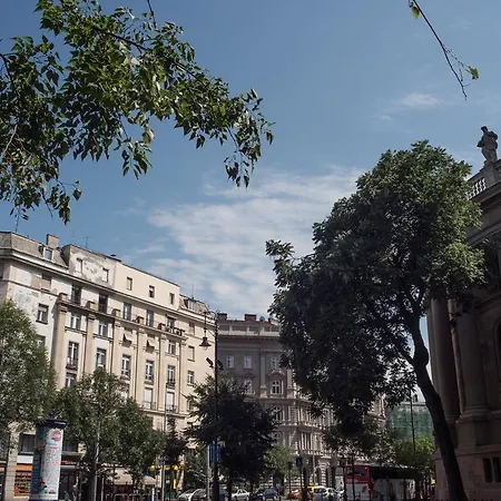 아파트 Helena With View On St. Stephan's Basilica